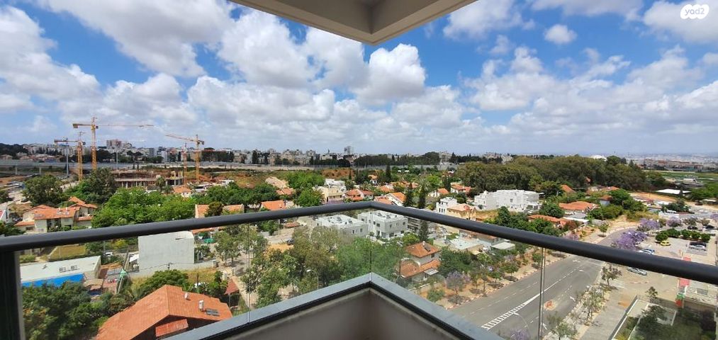 דירות למכירה , עזר וייצמן הוד השרון דירות למכירה , עזר וייצמן הוד השרון