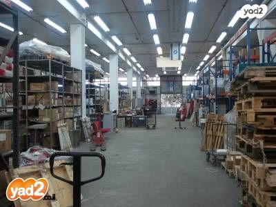 מחסנים, העבודה, אזור תעשיה ראש העין, ראש העין