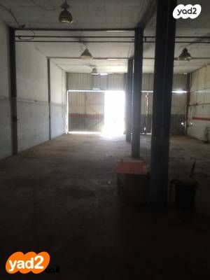 מחסנים, בזלת, אזור תעשיה מצפה ספיר, כוכב יאיר / צור יגאל