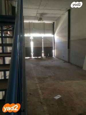 מבני תעשיה, פתח תקווה