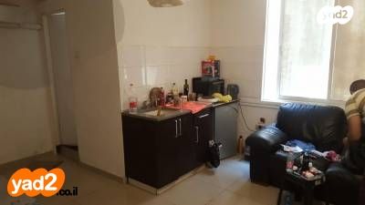 משרדים, יצחק שדה, מונטיפיורי, הרכבת, תל אביב יפו