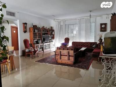 גג/ פנטהאוז, תל חי, מזרחי א, כפר סבא