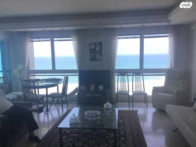 דירה, הירקון 49, לב תל אביב, לב העיר צפון, תל אביב יפו