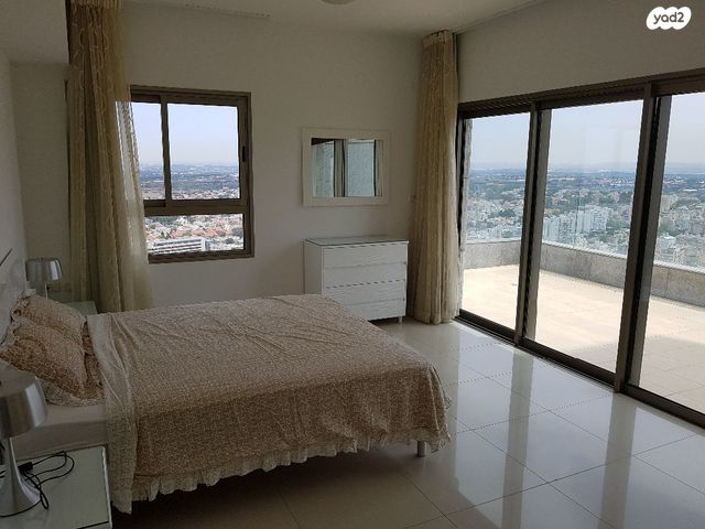 גג/ פנטהאוז, שדרות ניצה, נתניה