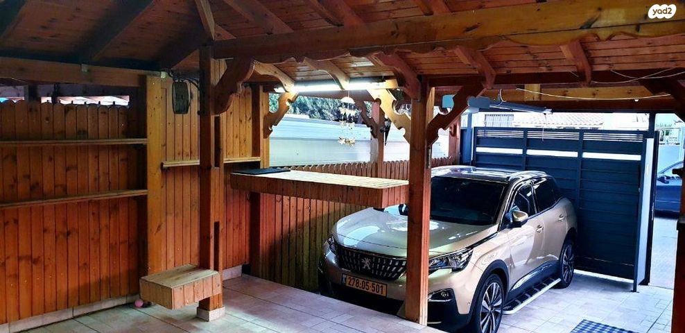 דו משפחתי, מישור הגפן, אופקים