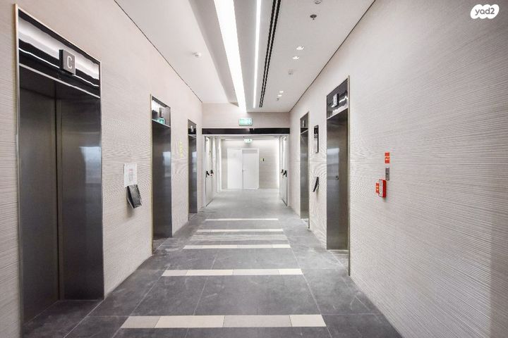 משרדים, דרך זאב ז'בוטינסקי 9, אזור תעשיה צפון, בני ברק