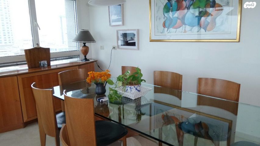 דירה, רציף הרברט סמואל, כרם התימנים, תל אביב יפו