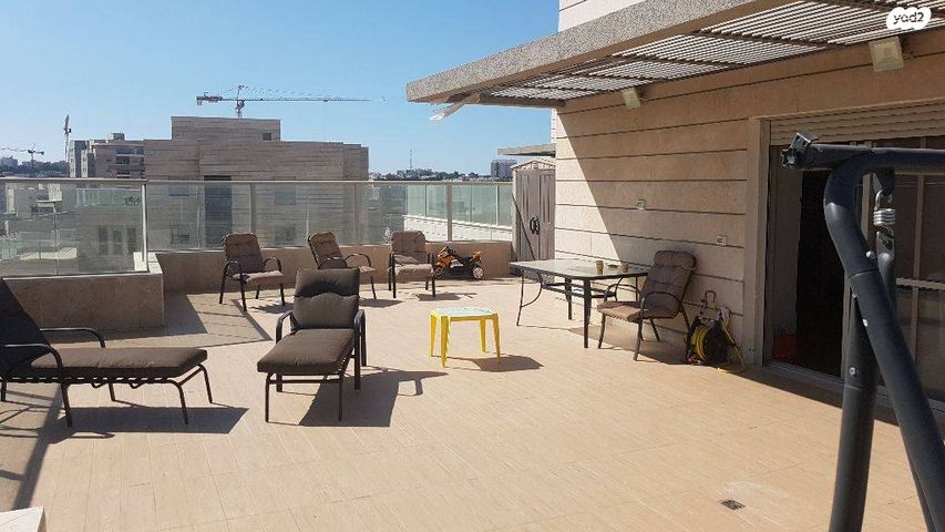 ביכורי ענבים 27