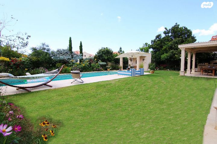 רמז, מערב ותיק