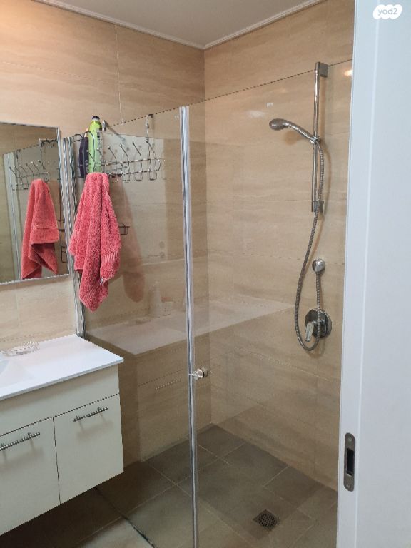 גג/ פנטהאוז, דוד המלך 8, צפון מערב מרכז העיר, נתניה