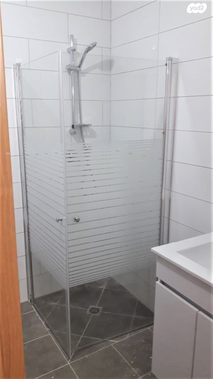 דירה, מנחם בגין 51, שאר העיר, חצור הגלילית