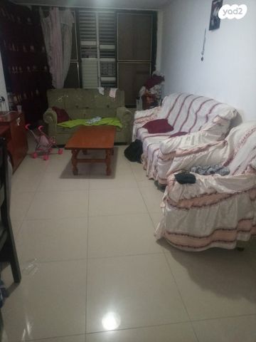 דירה, הנרייטה סולד 17, רמת יוסף, בת ים