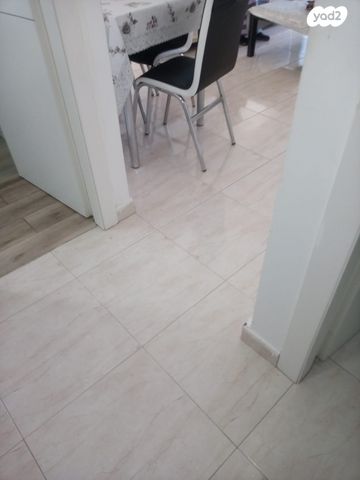 דירה, שבט נפתלי 4, עמישב, פתח תקווה