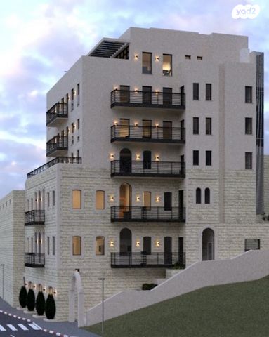 דירה, שיבת ציון 52, העיר התחתית, ואדי סאליב, חיפה