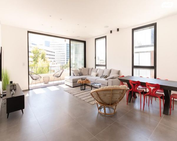 דירה, גרוזנברג, נווה צדק, תל אביב יפו