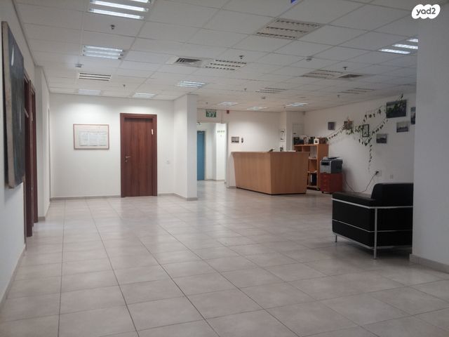 משרדים, אזור תעשיה, אבן יהודה