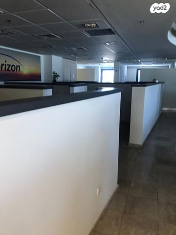 בניין משרדים, פארקטק פתח תקווה / אזור תעשייה קרית אריה, פתח תקווה