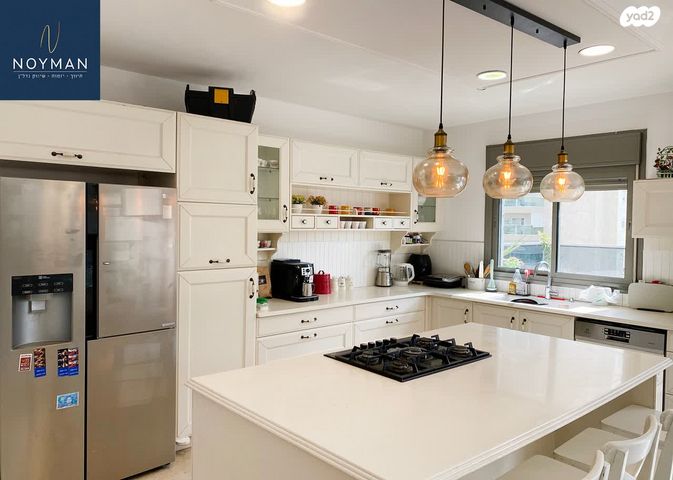 גג/ פנטהאוז, דרך דגניה 69, קרית השרון, נתניה