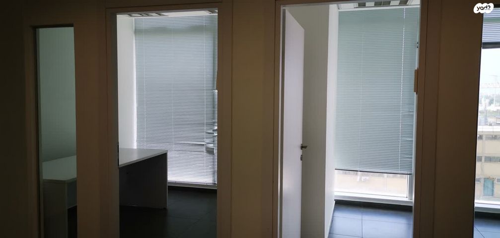 משרדים, מצדה, בני ברק