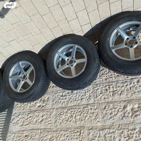 feedItemObj.data.row_1