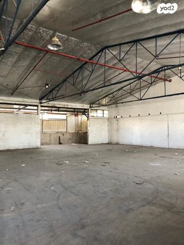 מחסנים, הקשת, יעלים, שוהם