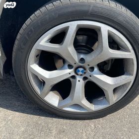 feedItemObj.data.row_1
