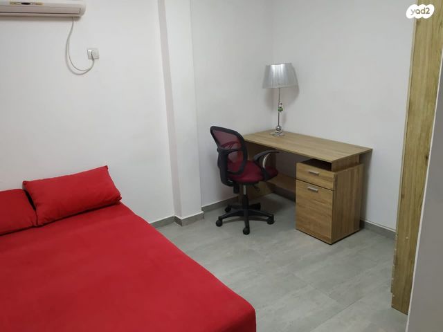 דירה, אלעזר בן יאיר, באר שבע