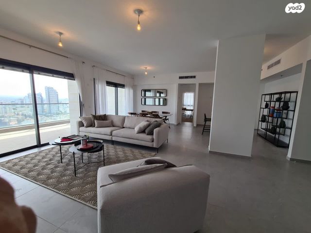 דירה, המתמיד 19, שכונת הראשונים, רמת גן