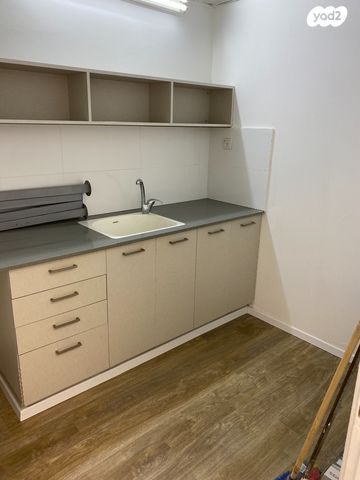 משרדים, הרצליה