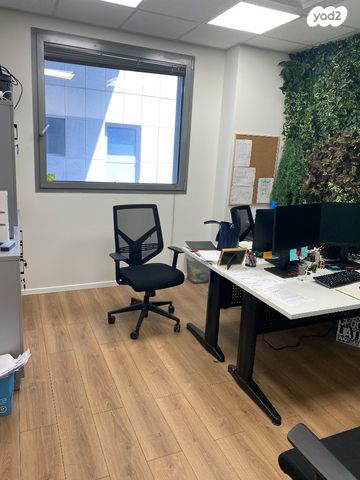 משרדים, הרצליה