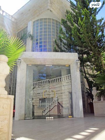 דירה, משעול הדקלים 14, רמות, ירושלים