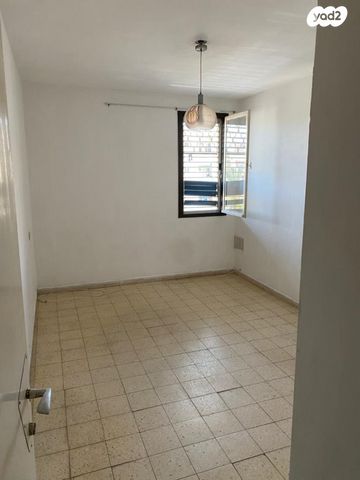 דירה, יצחק גרינבוים 31, נאות שקד, נתניה