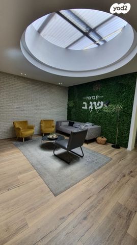 דוד סחרוב 19