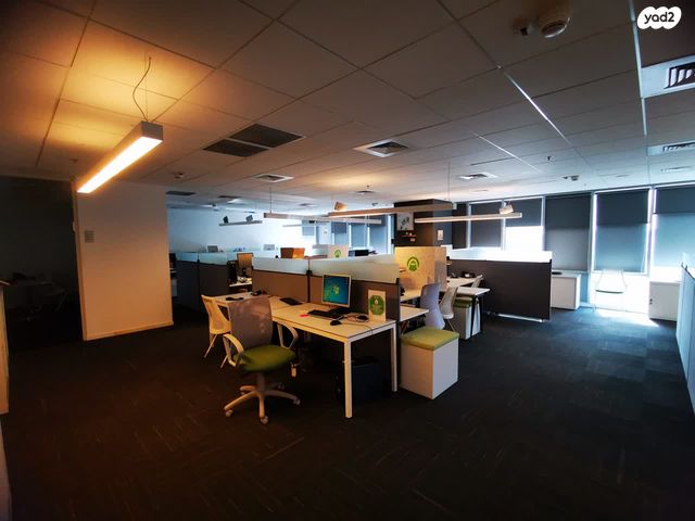 משרדים, דרך ששת הימים, בני ברק