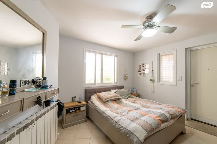 בית פרטי/ קוטג', אלה, כפר ורדים