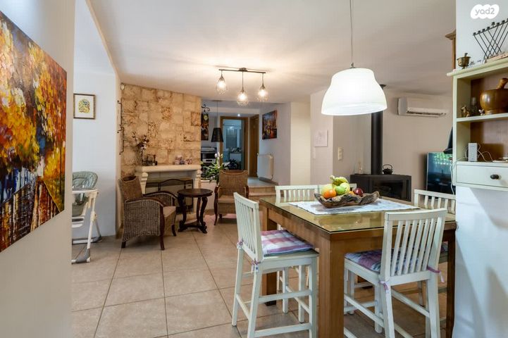 בית פרטי/ קוטג', אלה, כפר ורדים