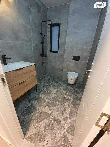 השכונה הוותיקה