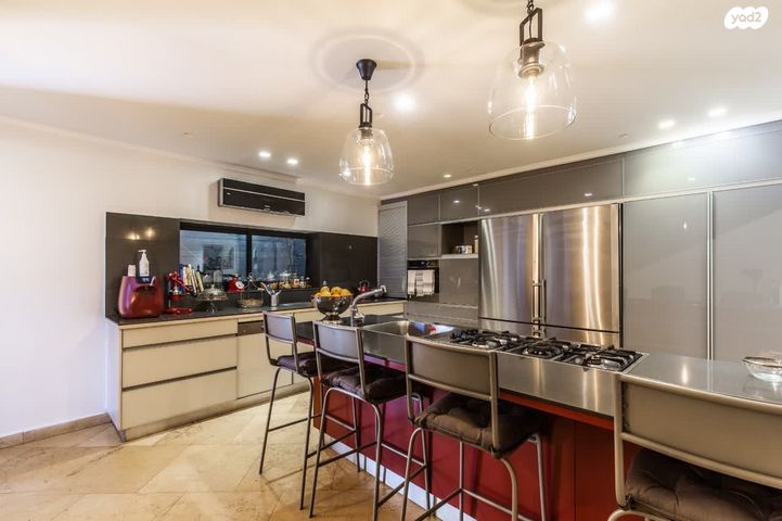 דו משפחתי, דוד פ. מרץ, רמת שרת, ירושלים