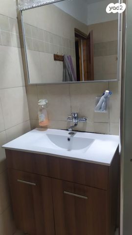 דירה, משה שרת, קרית מלאכי