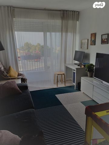 דירה, זלמן שניאור, רמות רמז, חיפה