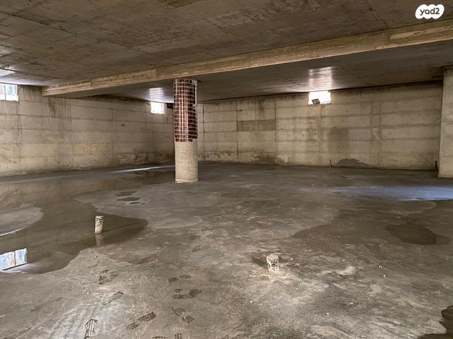 מבני תעשיה, כפר קאסם