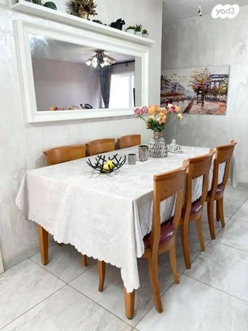 דירה, עין גדי, שכונה ט', באר שבע