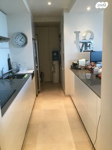 דירה, פנקס, הצפון החדש - כיכר המדינה, תל אביב יפו