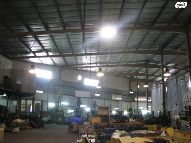 מחסנים, החריש, פארק תעשיות עמק חפר, פארק תעשיות עמק חפר