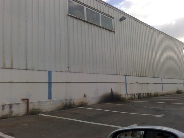 מחסנים, החריש, פארק תעשיות עמק חפר, פארק תעשיות עמק חפר