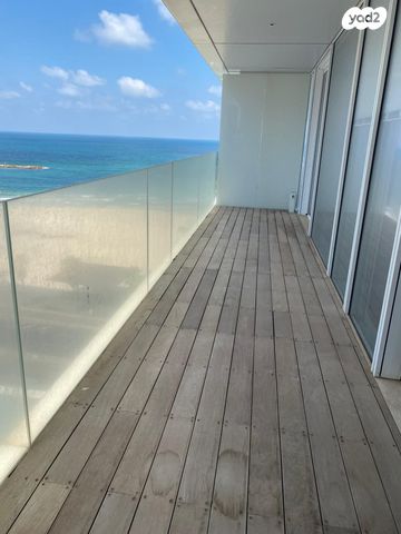 דירה, הירקון 55, לב תל אביב, לב העיר צפון, תל אביב יפו