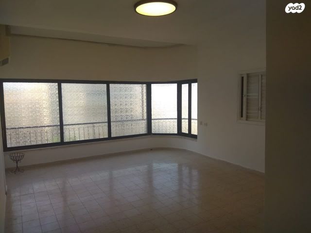 גג/ פנטהאוז, רמב"ם, ראשון לציון