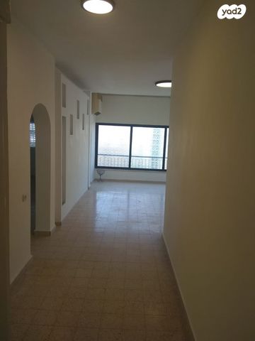 גג/ פנטהאוז, רמב"ם, ראשון לציון