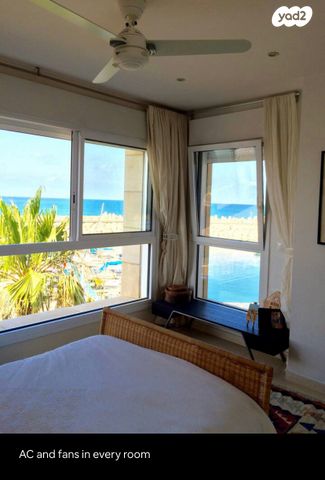 סאבלט, הרצליה