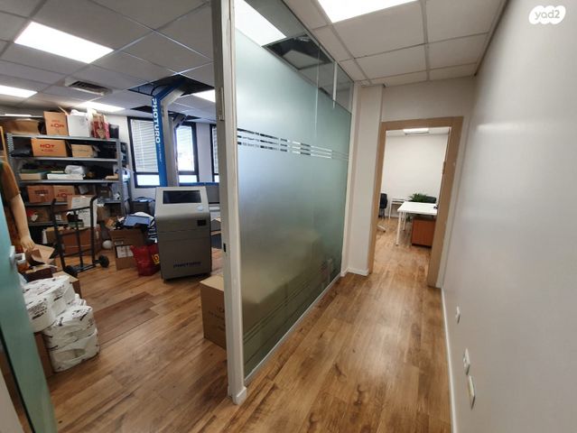 משרדים, קהילת ניו יורק, התקוה, בית יעקב, נווה צה"ל, תל אביב יפו